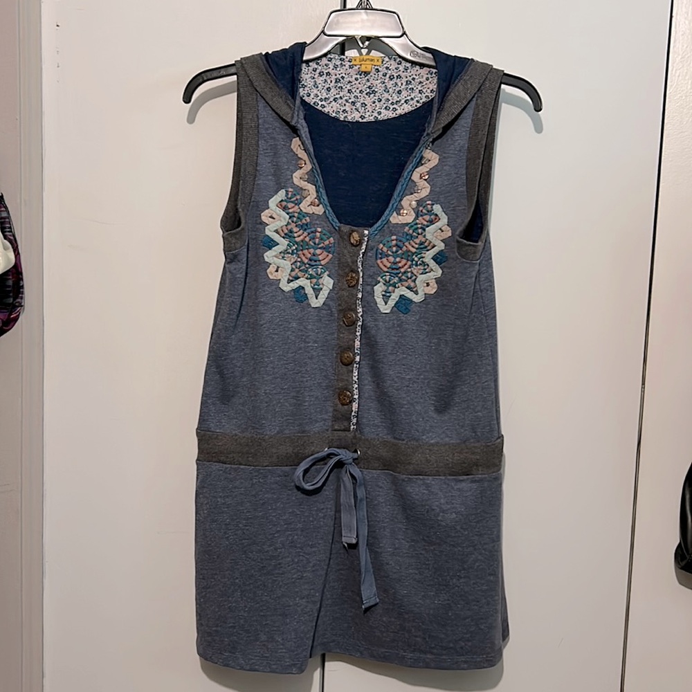 Lulumari heathered blue/gray embroidered jersey hooded dress hippie whimsical